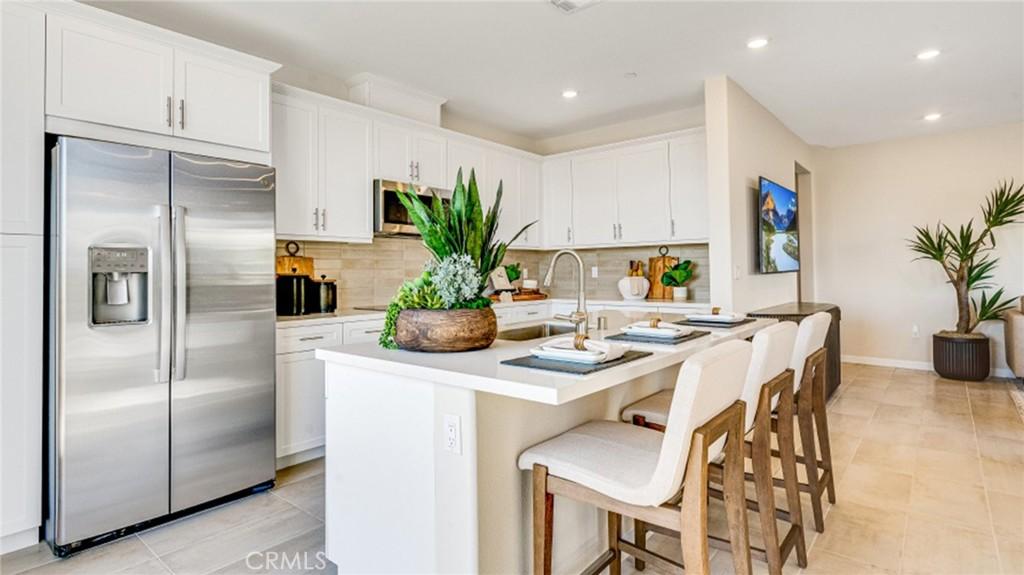 MLS #SW25092765 img 0