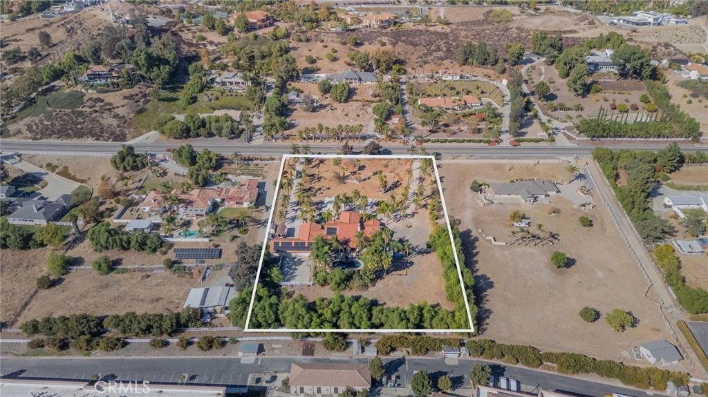 MLS #SW25097014 img 0