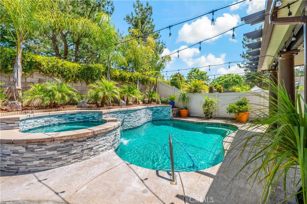 MLS #SW25108269 image #0