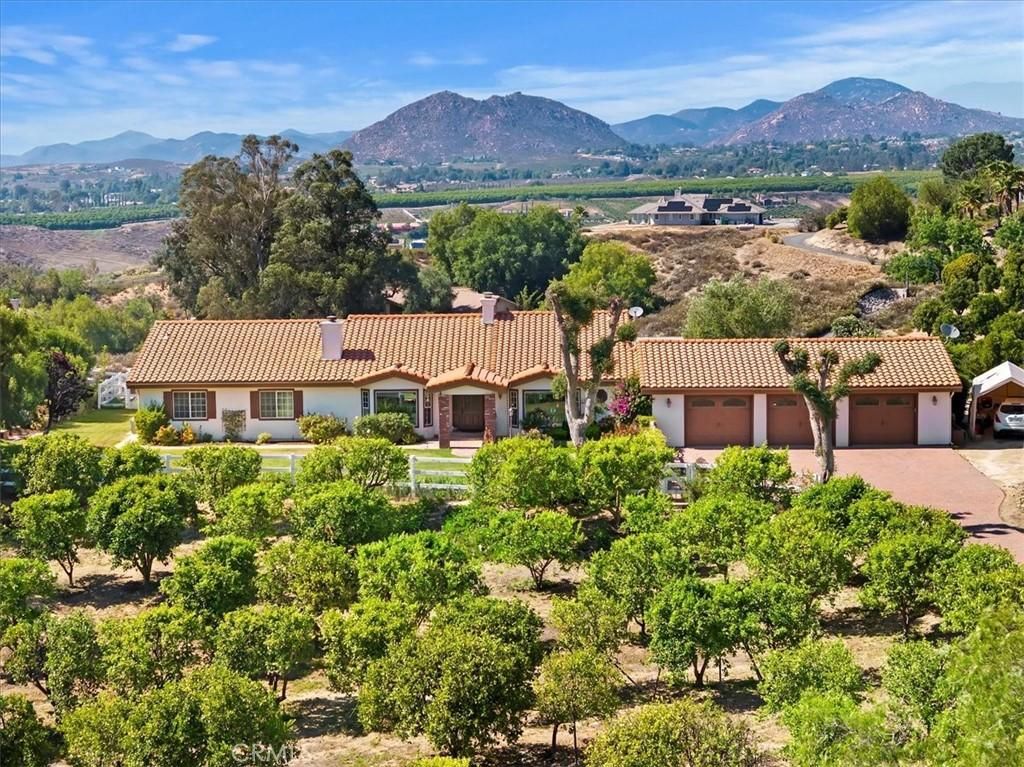 MLS #SW25129639 img 0