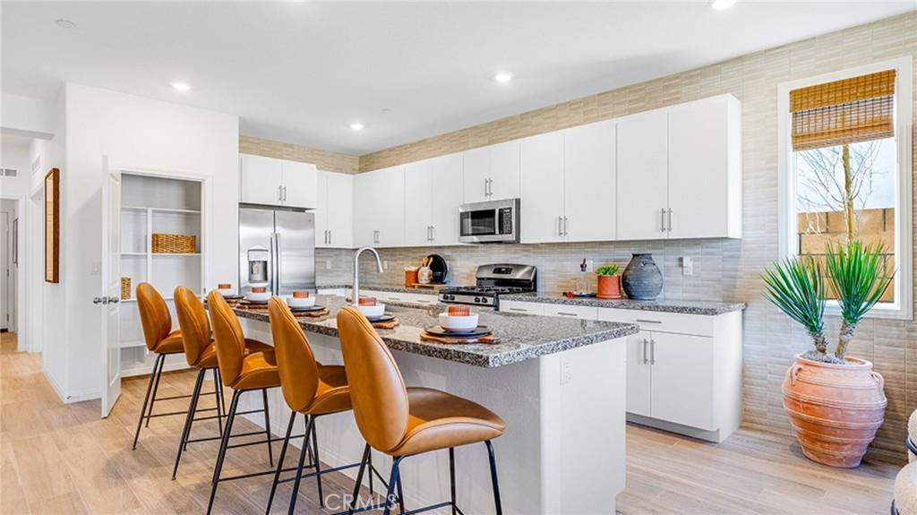 MLS #SW25131752 img 0