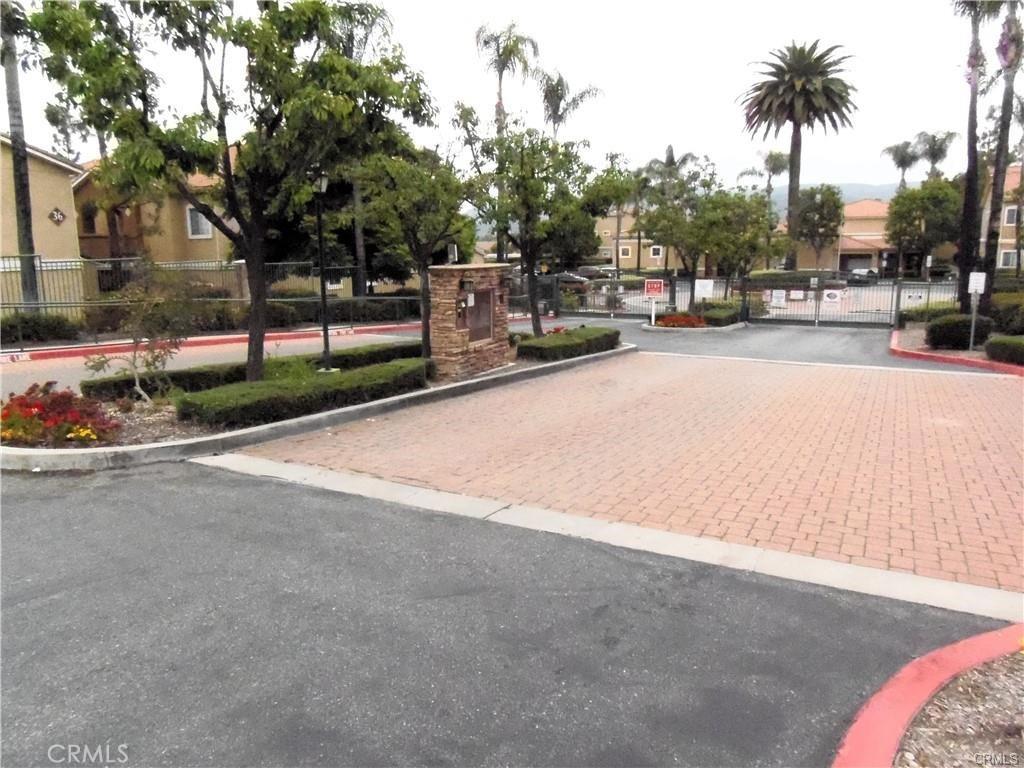 MLS #SW25142658 img 0