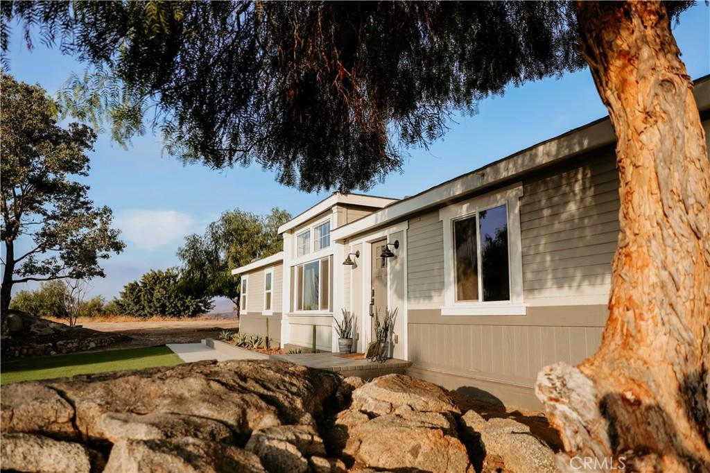 MLS #SW25218007 image #0