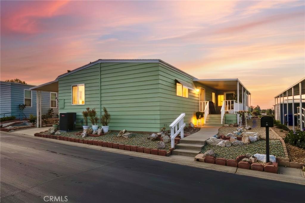 MLS #SW25256017 image #0