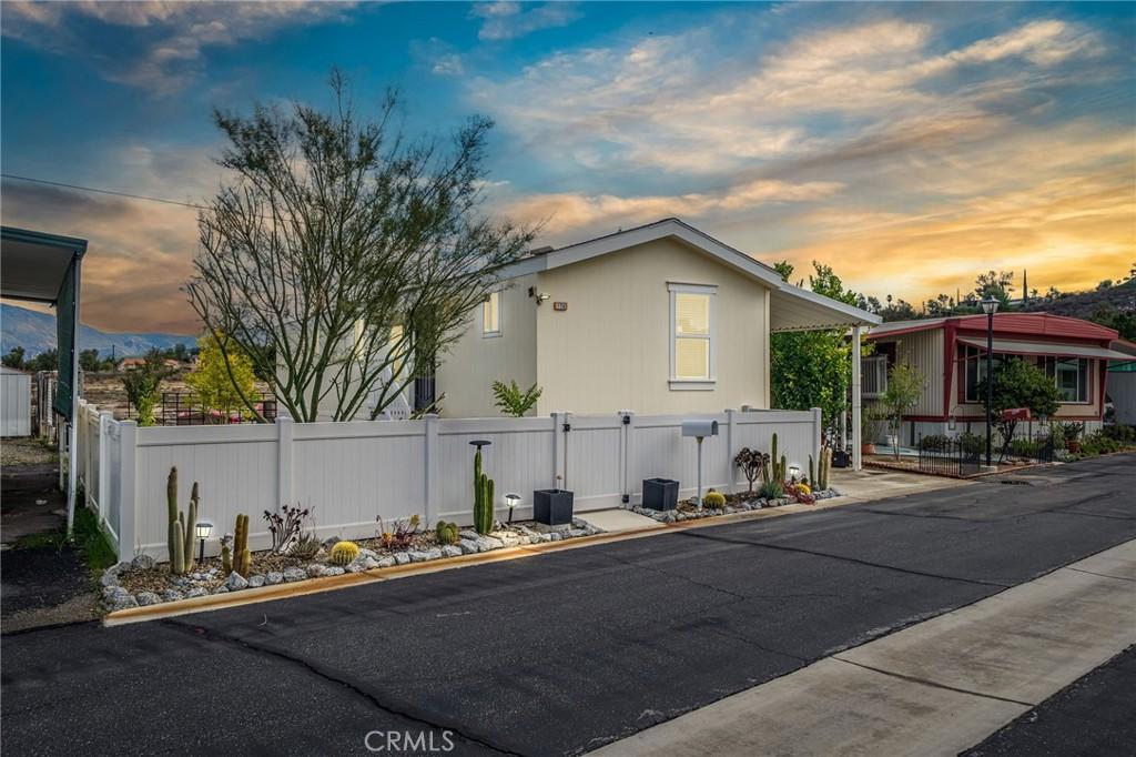 MLS #SW25259381 image #0