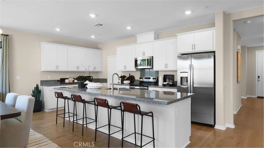 MLS #SW25267108 image #0