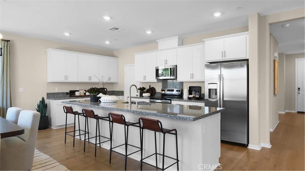 MLS #SW25267108 image #0