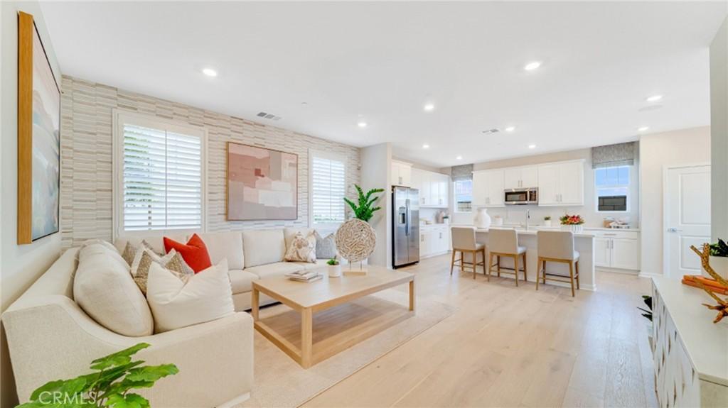 MLS #SW25272203 image #0