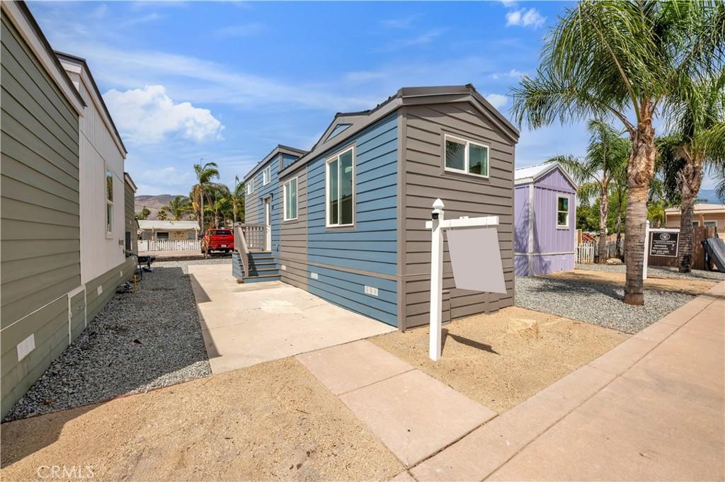 MLS #SW26037710 image #0