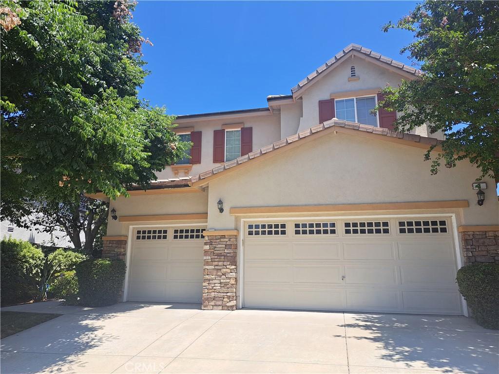 3 Plaza Avila Lake Elsinore CA 92532 | MLS #SW26180148 45 MLS #SW26180148 image #0