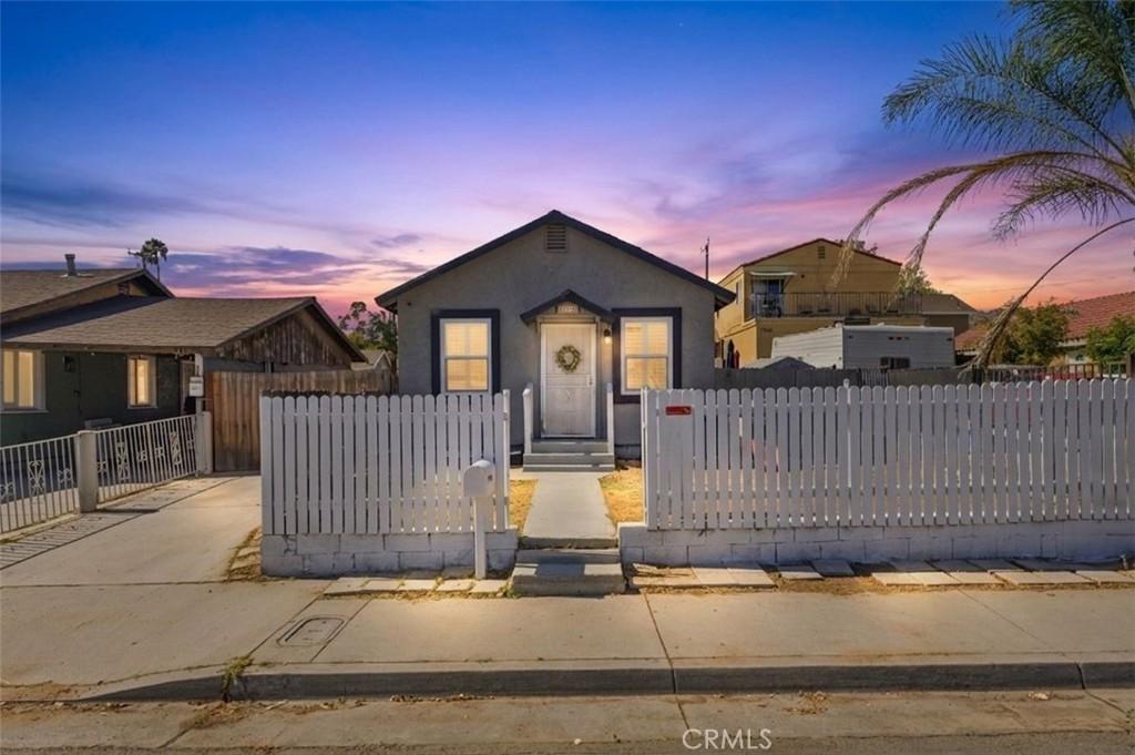 1252 D Corona CA 92882 | MLS #SW26186254 45 MLS #SW26186254 image #0