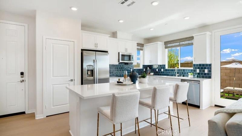 MLS #SW26189047 image #0