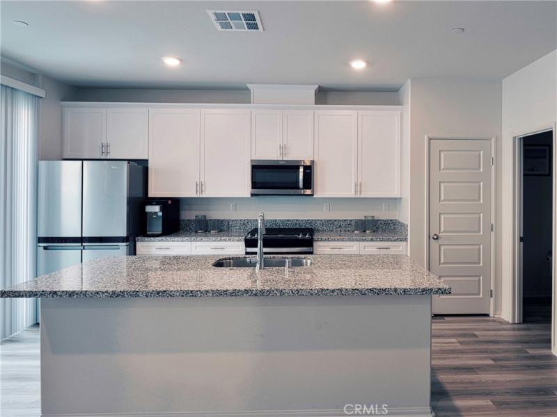 MLS #SW26215928 image #0