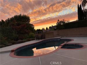 MLS #TR25227108 image #0