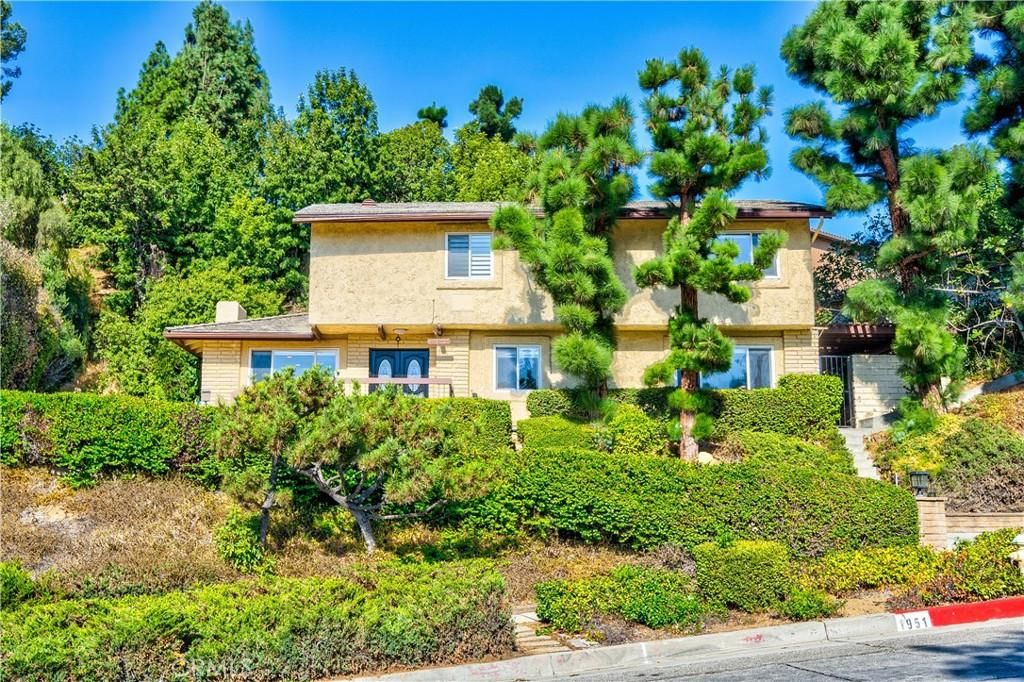 MLS #TR25262206 image #0