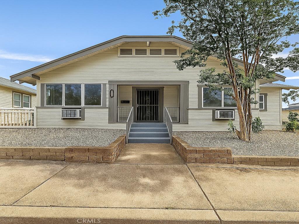 401 W Graham Lake Elsinore CA 92530 | MLS #TR25275541 45 MLS #TR25275541 image #0
