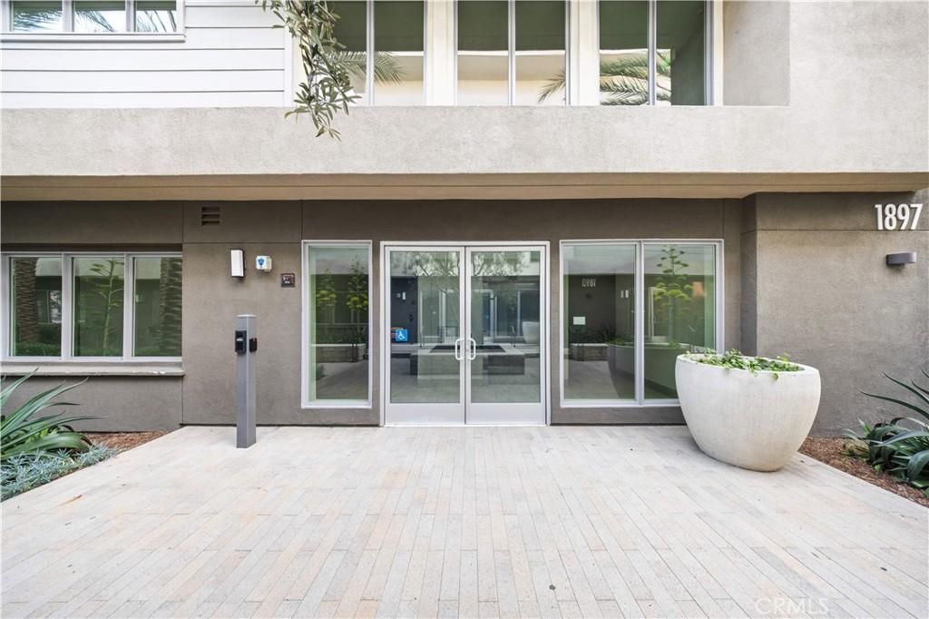 MLS #TR25275775 image #0