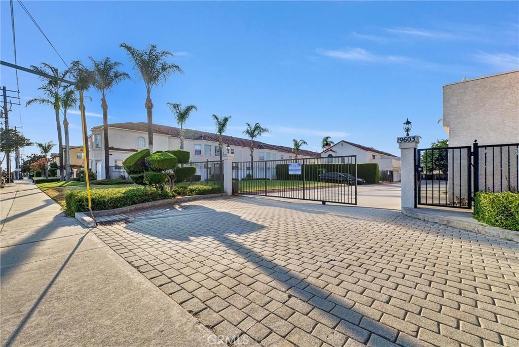 MLS #TR25280487 image #0