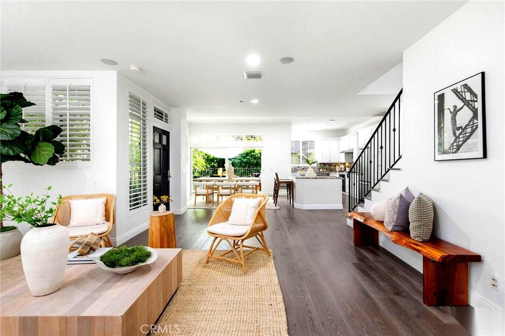 10523 Selkirk LN Los Angeles CA 90077 | MLS #TR26191355 45 MLS #TR26191355 image #0