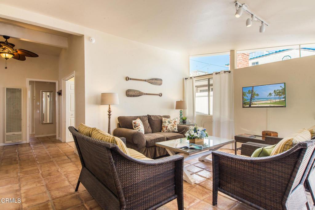 MLS #V1-28437 image #0