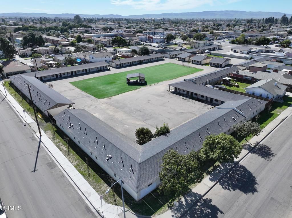 MLS #V1-29532 image #0