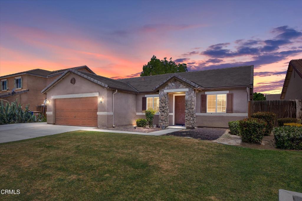 MLS #V1-29786 image #0