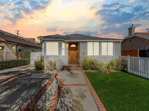 15233 Camarillo Street Sherman Oaks