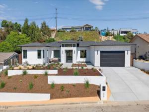 MLS #V1-32767 image #0