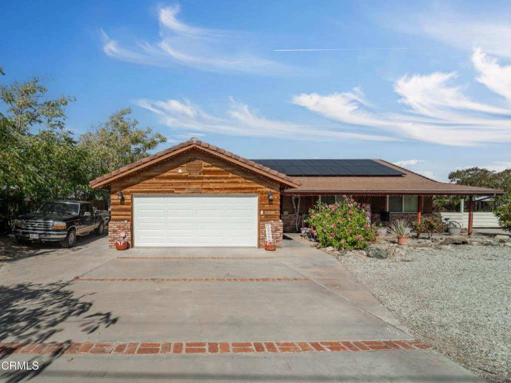 MLS #V1-33076 image #0