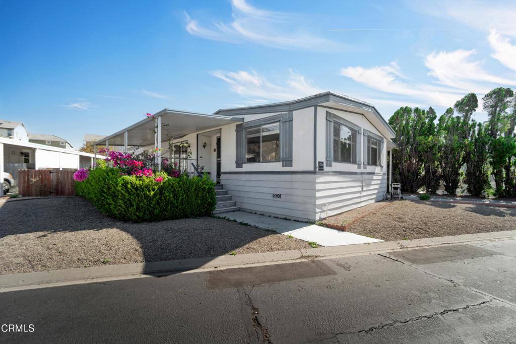 MLS #V1-33165 image #0