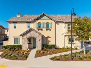 MLS #V1-33178 image #0