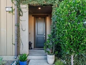 MLS #V1-33224 image #0