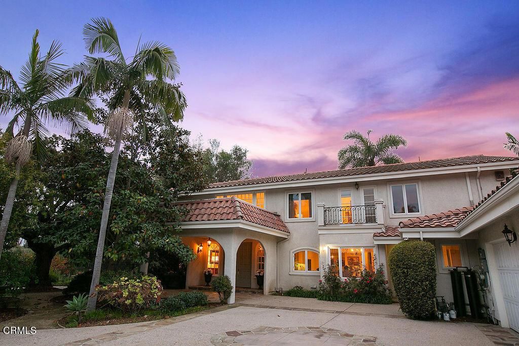 MLS #V1-33351 image #0