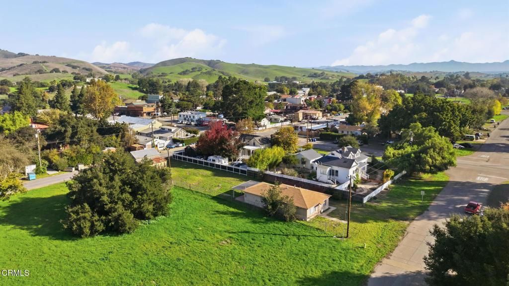 MLS #V1-33681 image #0