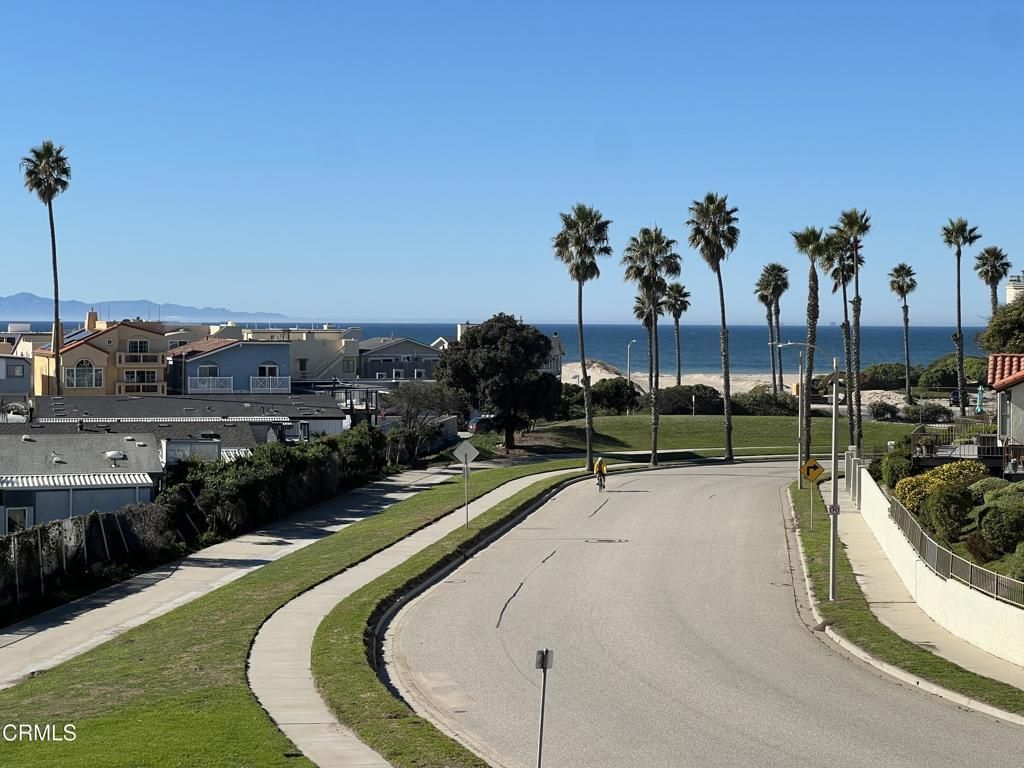 MLS #V1-33683 image #0