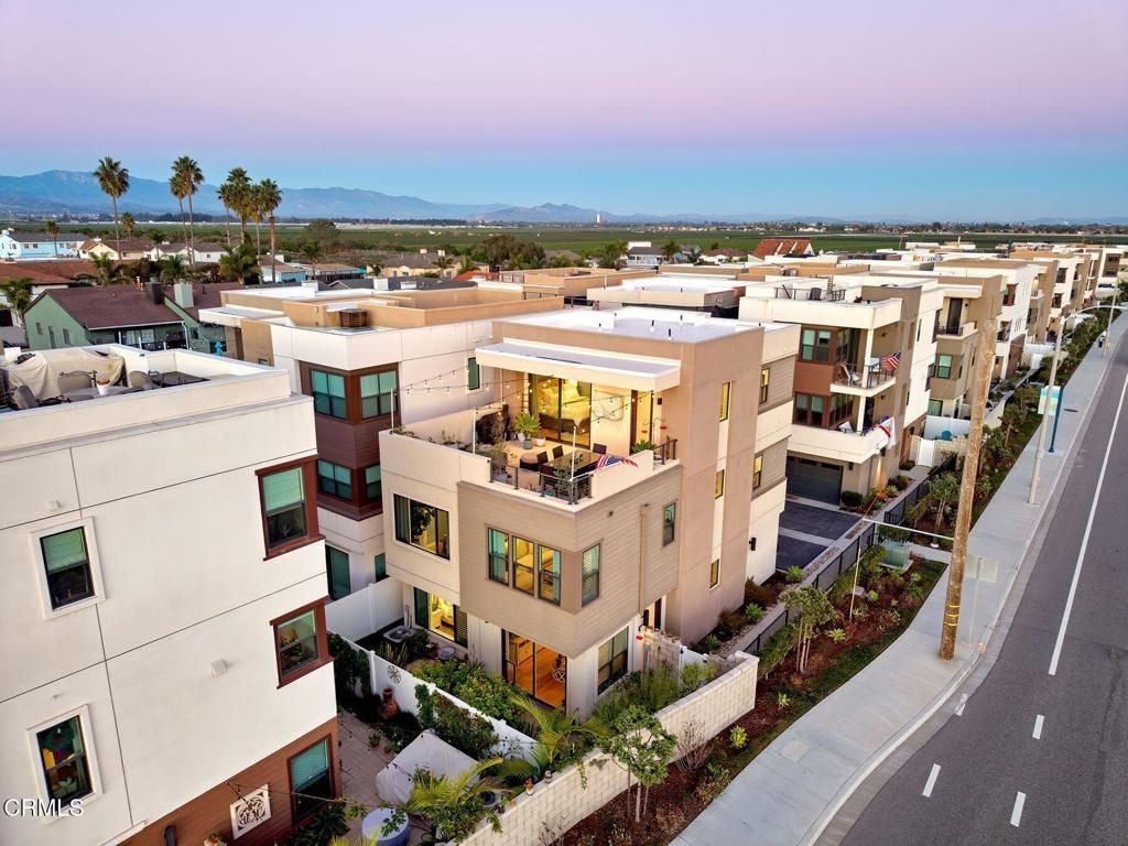 MLS #V1-33816 image #0