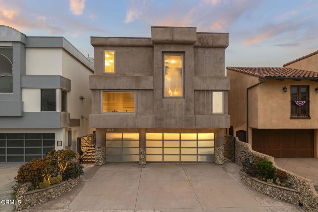 MLS #V1-33896 image #0