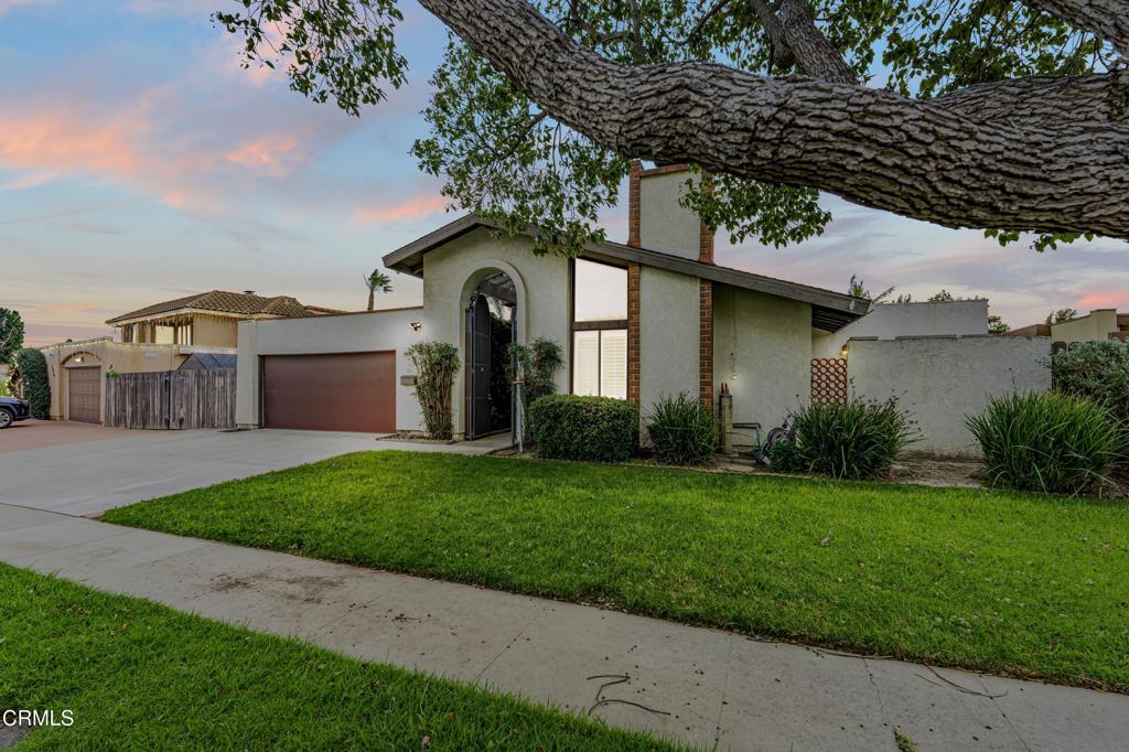 MLS #V1-33913 image #0