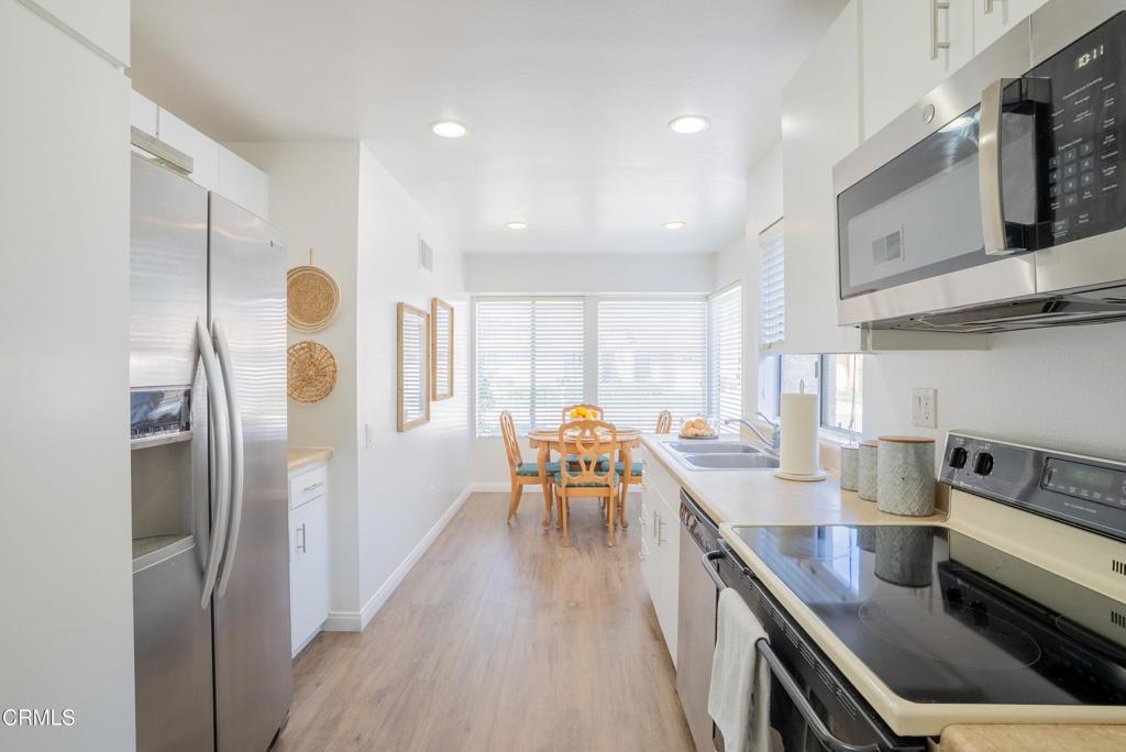 5142 Village 5 Camarillo CA 93012 | MLS #V1-35233 45 MLS #V1-35233 image #0