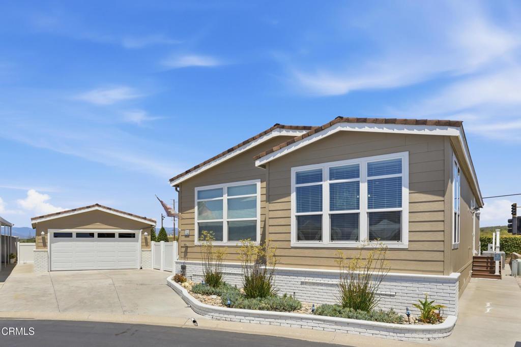 MLS #V1-35905 image #0