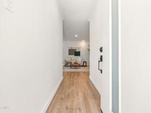 MLS #V1-37169 image #0
