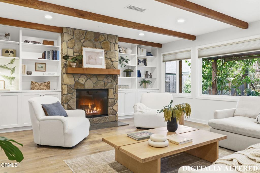 MLS #V1-38440 image #0
