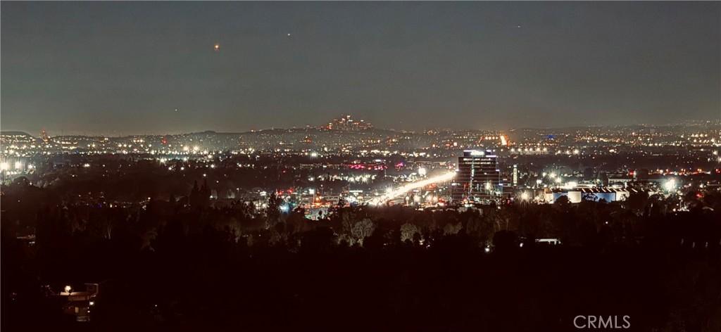 MLS #WS25056459 image #0