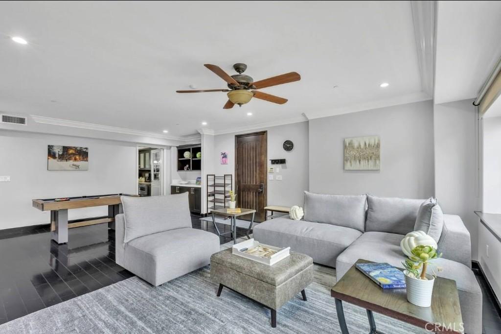 MLS #WS25125725 image #0