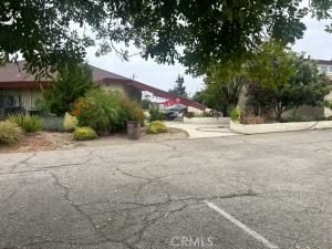 MLS #WS25128489 img 0