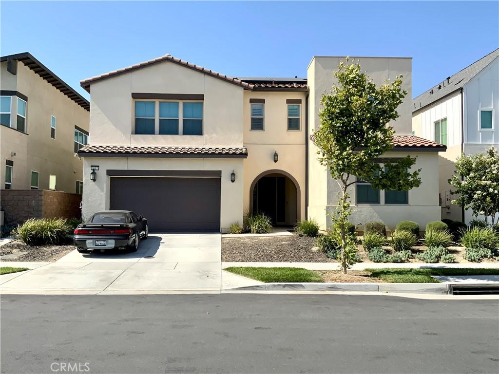 MLS #WS25135390 image #0