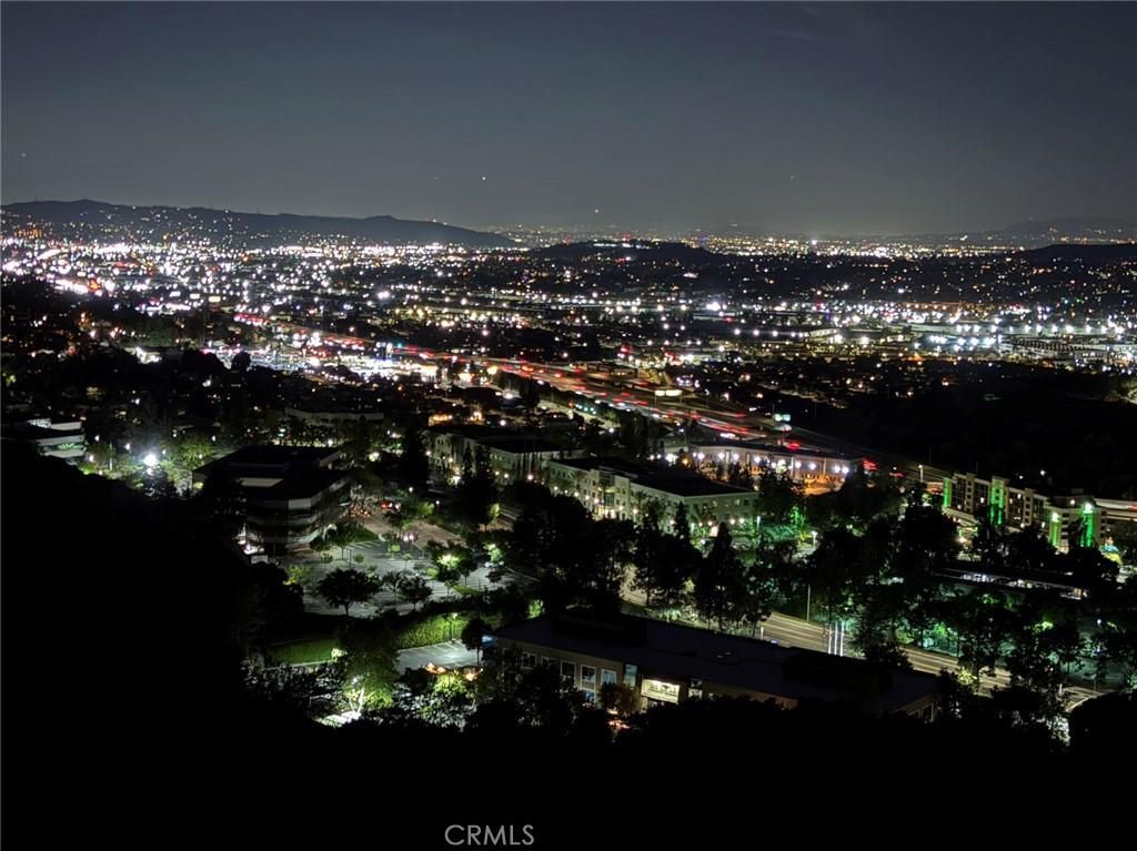 MLS #WS25151093 img 0