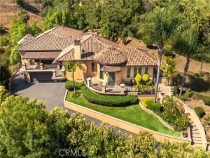 MLS #WS25160396 image #0