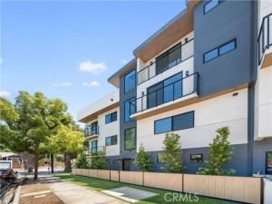 MLS #WS25167263 image #0