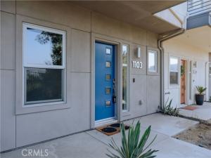 MLS #WS25172395 image #0